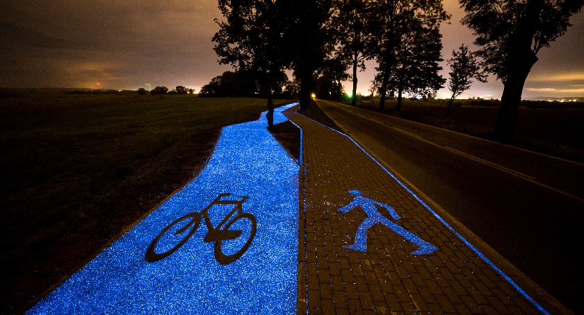 Firma TPA z Pruszkowa zaprojektowała pierwszą w Polsce świecącą ścieżkę rowerową