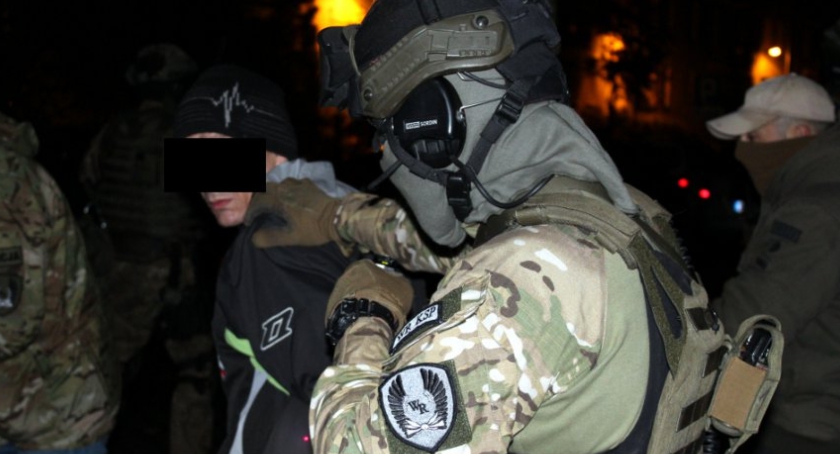 Policja zatrzymała sprawcę wybuchu w bloku na Targówku