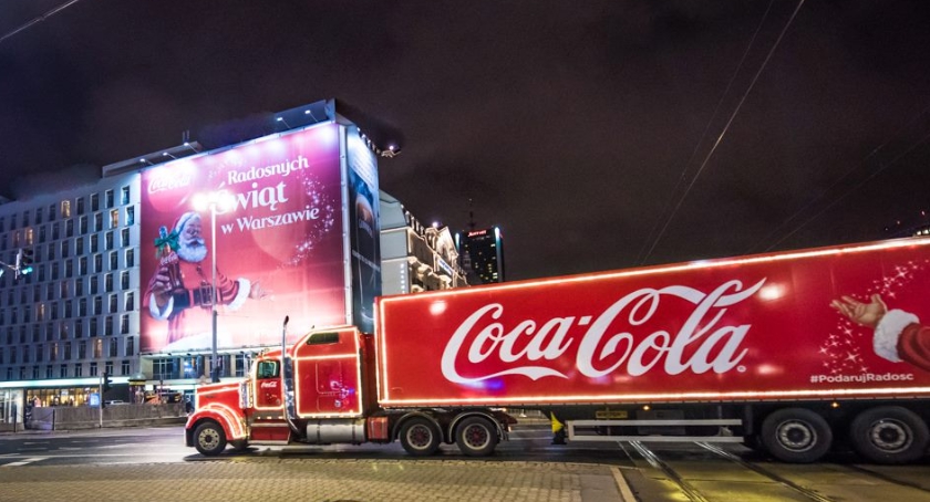 Ciężarówka Coca-Coli wraca do Warszawy