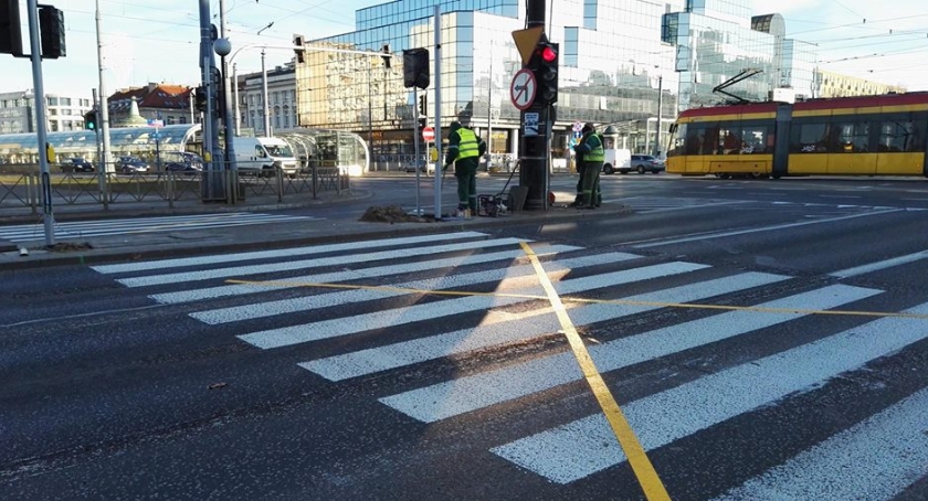 Duże ułatwienie dla pieszych na placu Bankowym