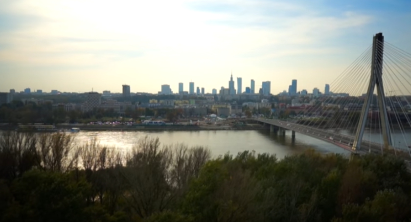Sami zobaczcie, jak zmieniła się Warszawa w ciągu dekady