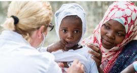 Świat zmaga się z kilkoma wirusami na raz. Powrócił zabójczy wirus Ebola