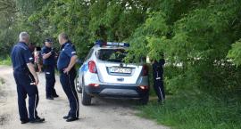 Tragedia nad jeziorem w Cząstkowie Polskim. Mieszkaniec Warszawy nie żyje