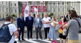 Bezpartyjni Samorządowcy złożyli wniosek o referendum w sprawie podziału Mazowsza