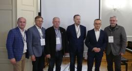 Powstała ogólnopolska Federacja Bezpartyjnych i Samorządowców