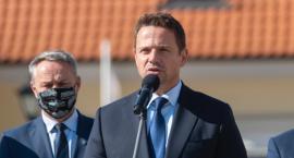 Trzaskowski: «Wojsko będzie musiało czasowo zdemontować most pontonowy». A konsekwencje?