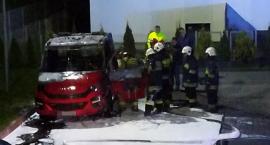 Grójec: celowe podpalenie pojazdu na osiedlu Zdrojowej [FILM]