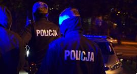 Zabójstwo w bloku mieszkaniowym: martwy 23-latek na klatce schodowej