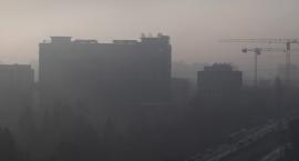 Fatalne powietrze w Warszawie. Siedzicie w domu?