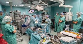 Nowoczesny robot ortopedyczny operuje na WUM!
