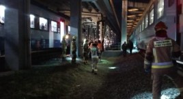 Śmiertelny wypadek w Nowym Dworze Mazowieckim. Pociąg potrącił dwoje ludzi [ZDJĘCIA]