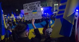 Kolejna demonstracja pod ambasadą Rosji (FOTORELACJA)