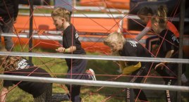 Dzieci pokonywały przeszkody w Survival Race Kids [FOTORELACJA]