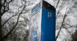 Strefa płatnego parkowania rozszerzona o Mokotów i Pragę Północ, bez biletu, ale za to drożej. 