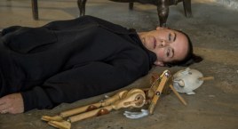 „PIF PAF IN PIACH” - performance z okazji Międzynarodowego Dnia Pamięci o Ofiarach Holokaustu (GALERIA ZDJĘĆ)