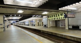 Dworzec Warszawa Śródmieście niedostępny dla rodziców z wózkami?! 