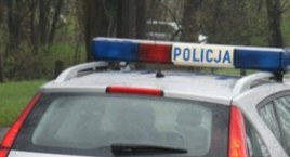 Upadł przy metrze Politechnika. Policjanci go reanimowali