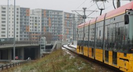 Ciężarówka zerwała sieć trakcyjną. Duże utrudnienia w ruchu tramwajów!
