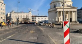 Plac Trzech Krzyży: kolejny etap przebudowy. Zmiany w ruchu i komunikacji!