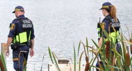 Prosił ludzi o pomoc, a oni się śmiali. Mógł się utopić