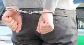 Po kłótni z dziewczyną wbiegał ze złości na jezdnię