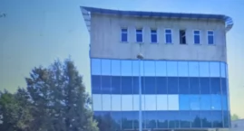 Niebezpiecznie przy szkole Aurus na ul. Poleczki?! 