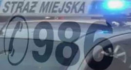 Starsza pani błąkała się nocą po ulicy. Była wystraszona