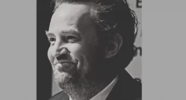 Tragiczna wiadomość. Matthew Perry, gwiazda serialu Przyjaciele, nie żyje...
