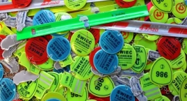 Świeć blaskiem z odblaskiem! Znów każdy będzie mógł wziąć odblask z choinki