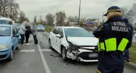 Wieczorna kolizja trzech samochodów