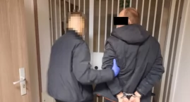 W środku nocy zastali pijanych rodziców z głodnym maluchem