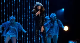 Zgadnijcie, kto pokaże się na scenie? Sylwia Grzeszczak!