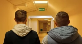 ZA USZAMI WIĘCEJ, NIŻ SIĘ WYDAWAŁO. 25-latek złapany po akcji na Ochocie!
