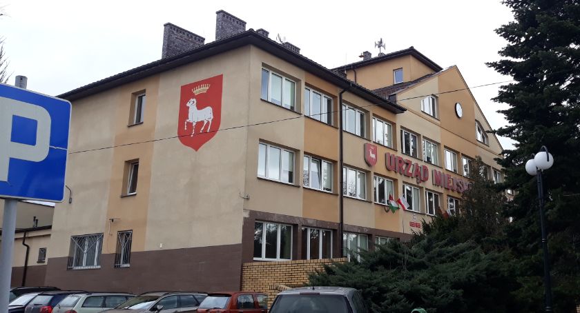 Interesant karczewskiego urzędu złodziejem