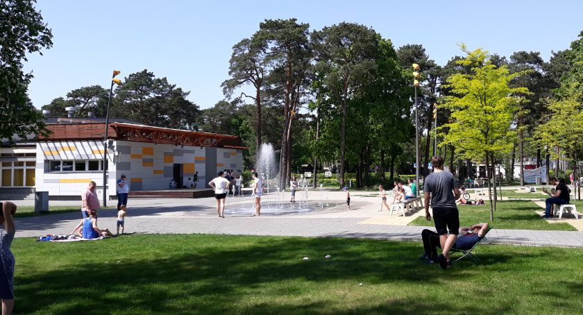 Ogrodowe koncerty muzyczne w Józefowie