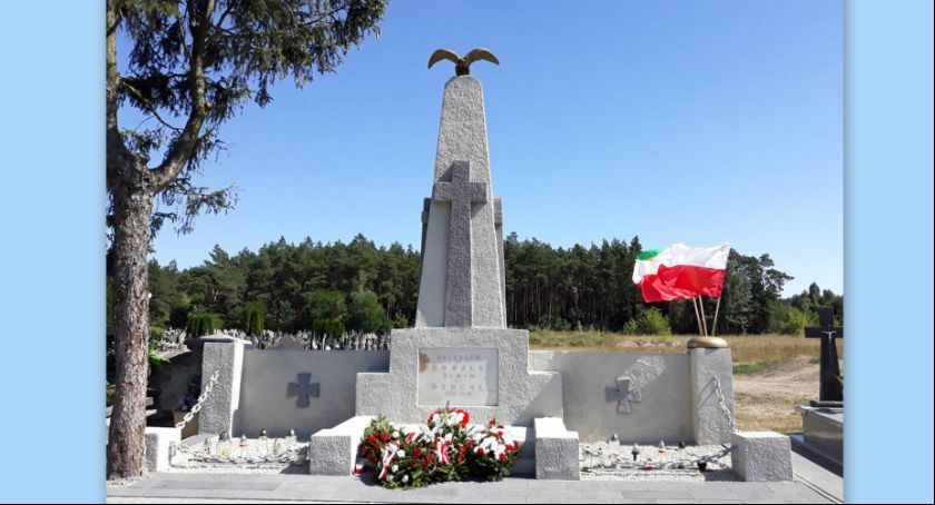 Setna rocznica Cudu nad Wisłą - Odsłonięcie Pomnika Żołnierzy Poległych - Kołbiel