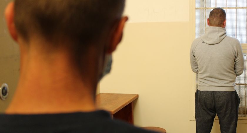 Karczew: oszust kilkaset razy zarabiał na agregatach