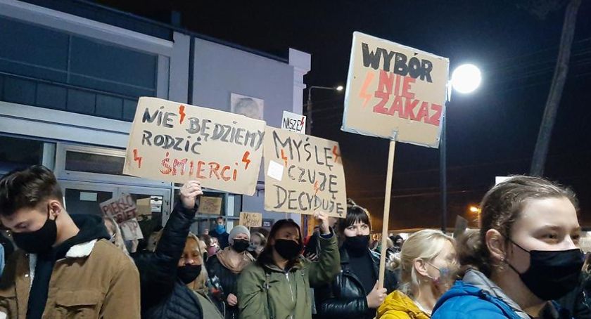 Wielka demonstracja kobiet w Otwocku