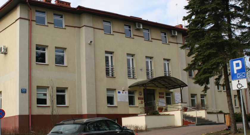 Wiązowna: Dzień wolny i usprawnienia w pracy urzędu gminy