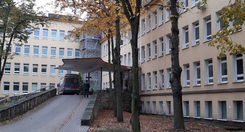 Szpital przy Batorego nie przyjmuje planowych pacjentów!