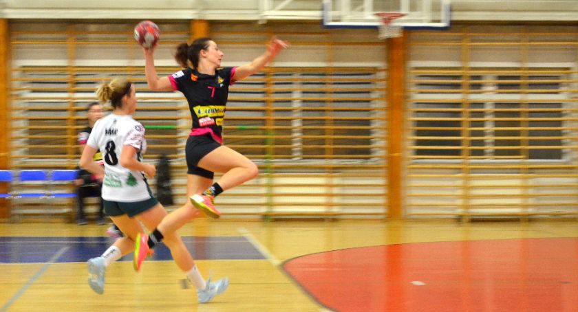 Ambicja to za mało. MKS Karczew przegrywa z Koroną Handball Kielce