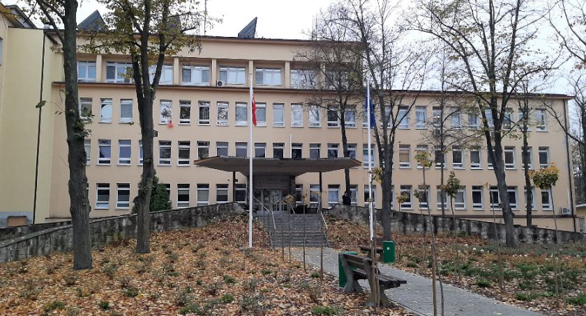 Powiat otwocki - mniej zakażeń, rośnie liczba ozdrowieńców