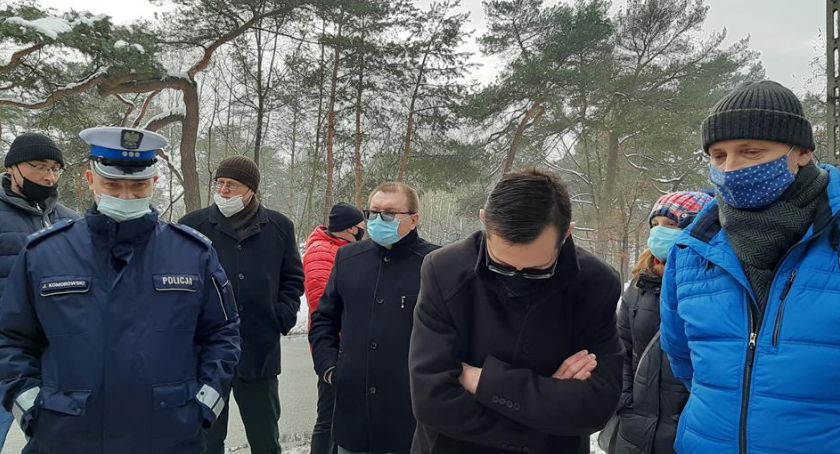 Mieszkańcy ulicy Poniatowskiego walczą o poprawę bezpieczeństwa 