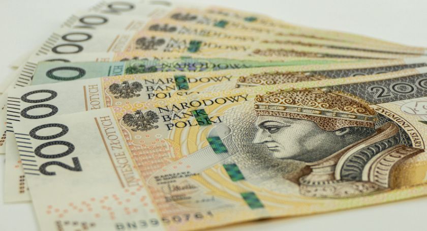 Prospołeczny nie znaczy prosportowy.  Rada Miejska Karczewa uchwaliła budżet na 2021 rok