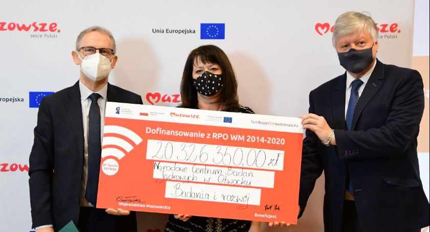 Innowacyjny laser w NCBJ - powstaje narzędzie dla noblistów