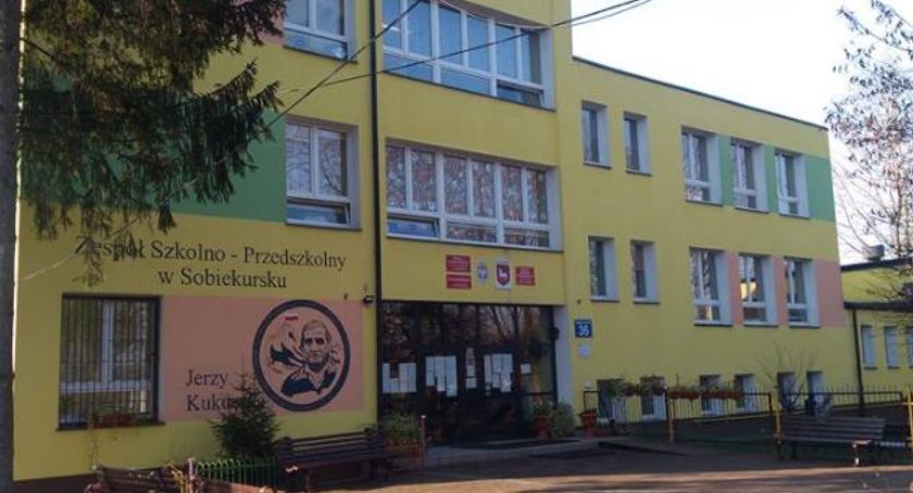 Kiermasz wielkanocny w Sobiekursku