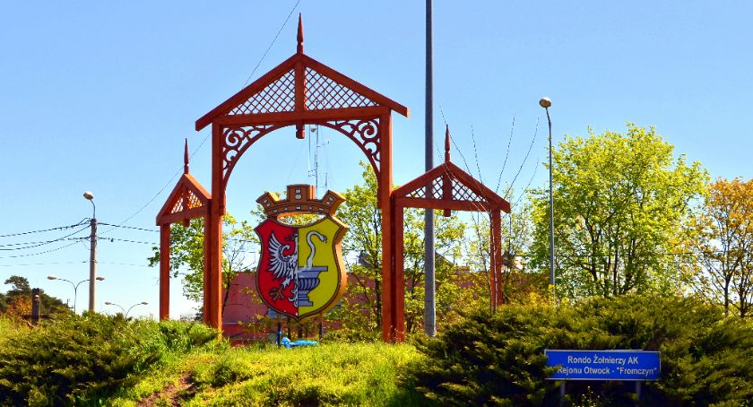 Otwocki witacz, czyli drzwi do lasu