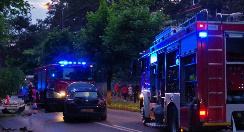 Otwock. 19-latka ranna w wypadku na ulicy Poniatowskiego