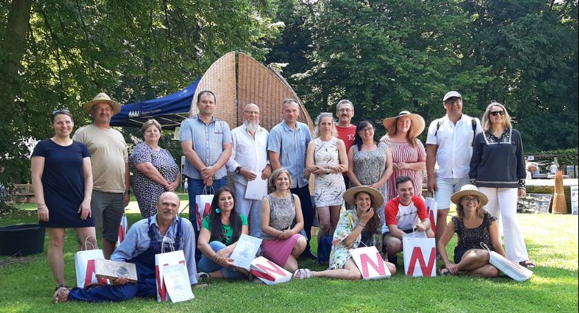 Plener wikliniarski Park Art Grzybobranie w Otwocku Wielkim