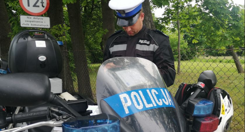 Sprawca potrącenia rowerzystki po narkotykach i bez uprawnień